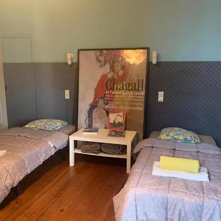 אכסניה Pause Ton Sac # Relais Saint Jacques #venez Chez Nous קונדום