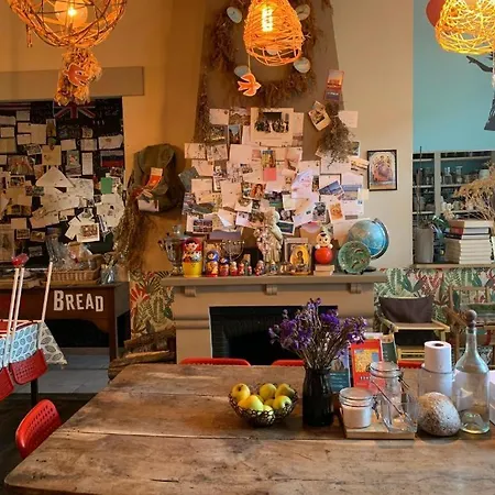 Pause Ton Sac # Relais Saint Jacques #venez Chez Nous אכסניה *