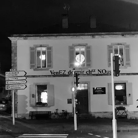 Albergue Pause Ton Sac # Relais Saint Jacques #venez Chez Nous *